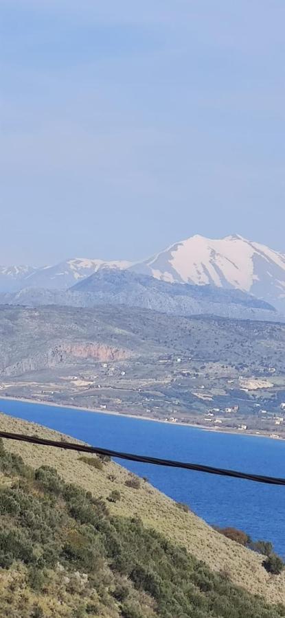 Apartmán Grosses Haus Mit Traumhaftem Ausblick Georgioupoli Exteriér fotografie