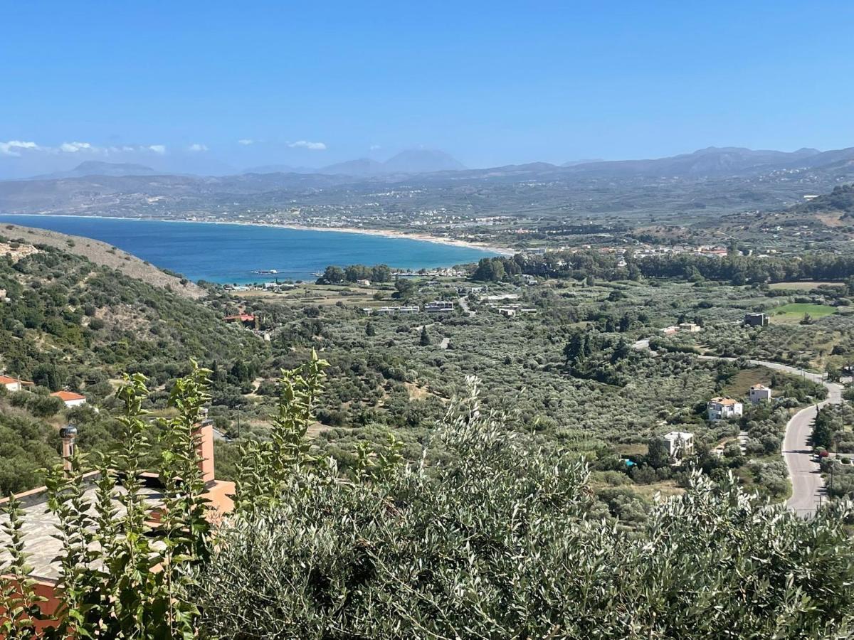 Apartmán Grosses Haus Mit Traumhaftem Ausblick Georgioupoli Exteriér fotografie